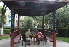 影視制作嚴(yán)守底線 不碰紅線 追求高線